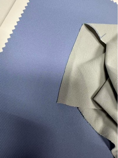 FS-JQ 棉感珠地  成份:100%聚酯纖維   幅寬:185cm  克重:160g  自備快吸快乾、抗靜電、防紫外線、棉感功能 45度照